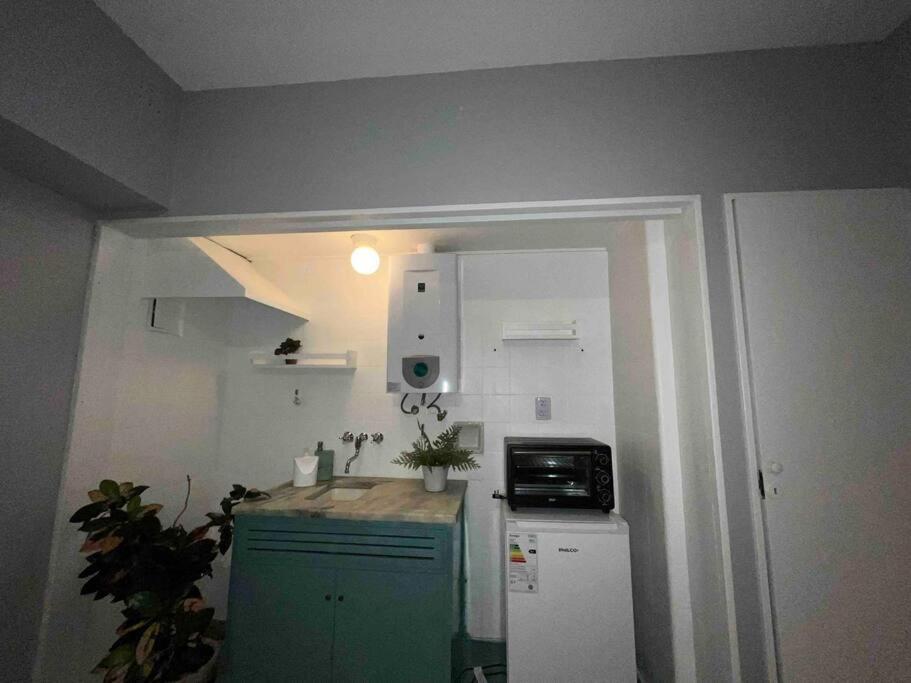 Monoambiente Muy Luminoso 2 Cuadras Plaza De Mayo. Apartamento Ciudad Autónoma de Buenos Aires